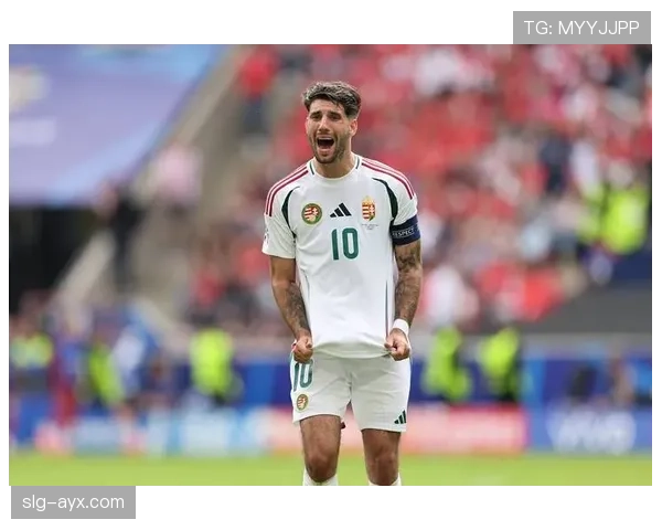 索博斯洛伊精准传控助力中场革新，展现非凡视野引领球队新风