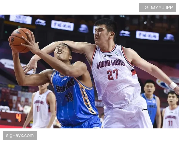 德甲新星塔巴科维奇闪耀赛场，助球队强势崛起冲击冠军