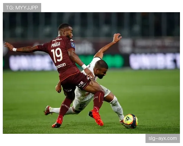 奥彭达朗斯国际赛场表现稳健，成长之路引关注