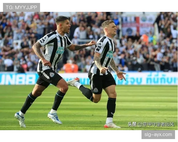 曼努埃尔·阿坎吉近期表现稳健,防守数据持续提升 曼努埃尔·阿坎吉近期表现稳健,防守数据持续提升